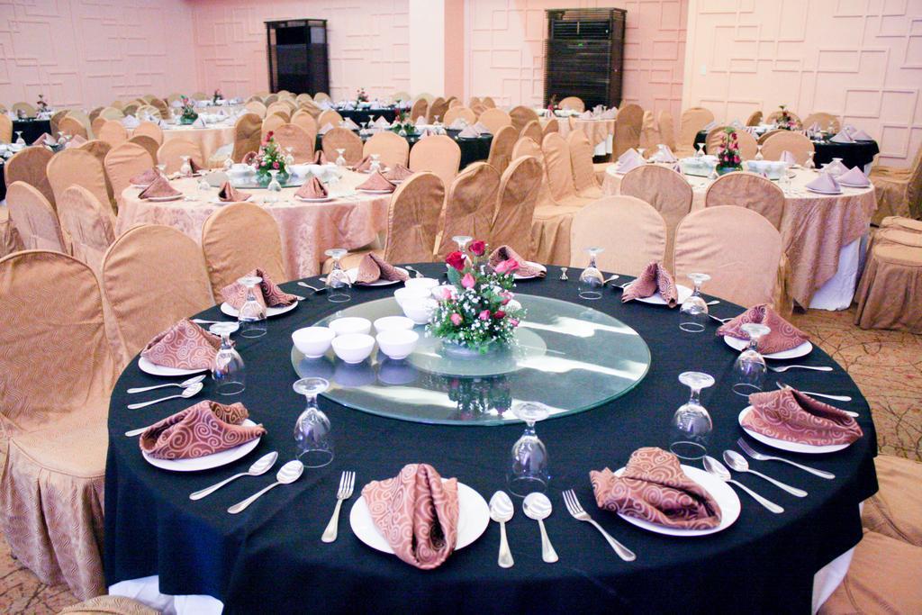 Manila Grand Opera Hotel Eksteriør billede